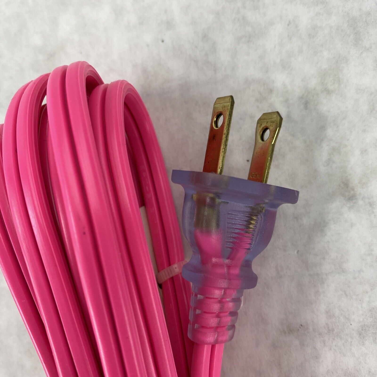 Century Wire Pro Glo 9ft Household Indoor Extension Polarized AC Power Cord Pink