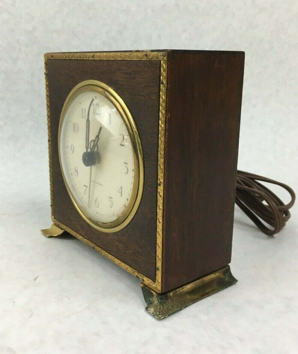 Seth Thomas Wood Desk Clock Model 3716 Square Electric