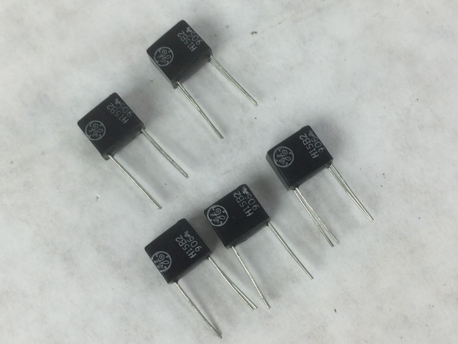 GE H15B2 4-Pin DIP, Lot of 5