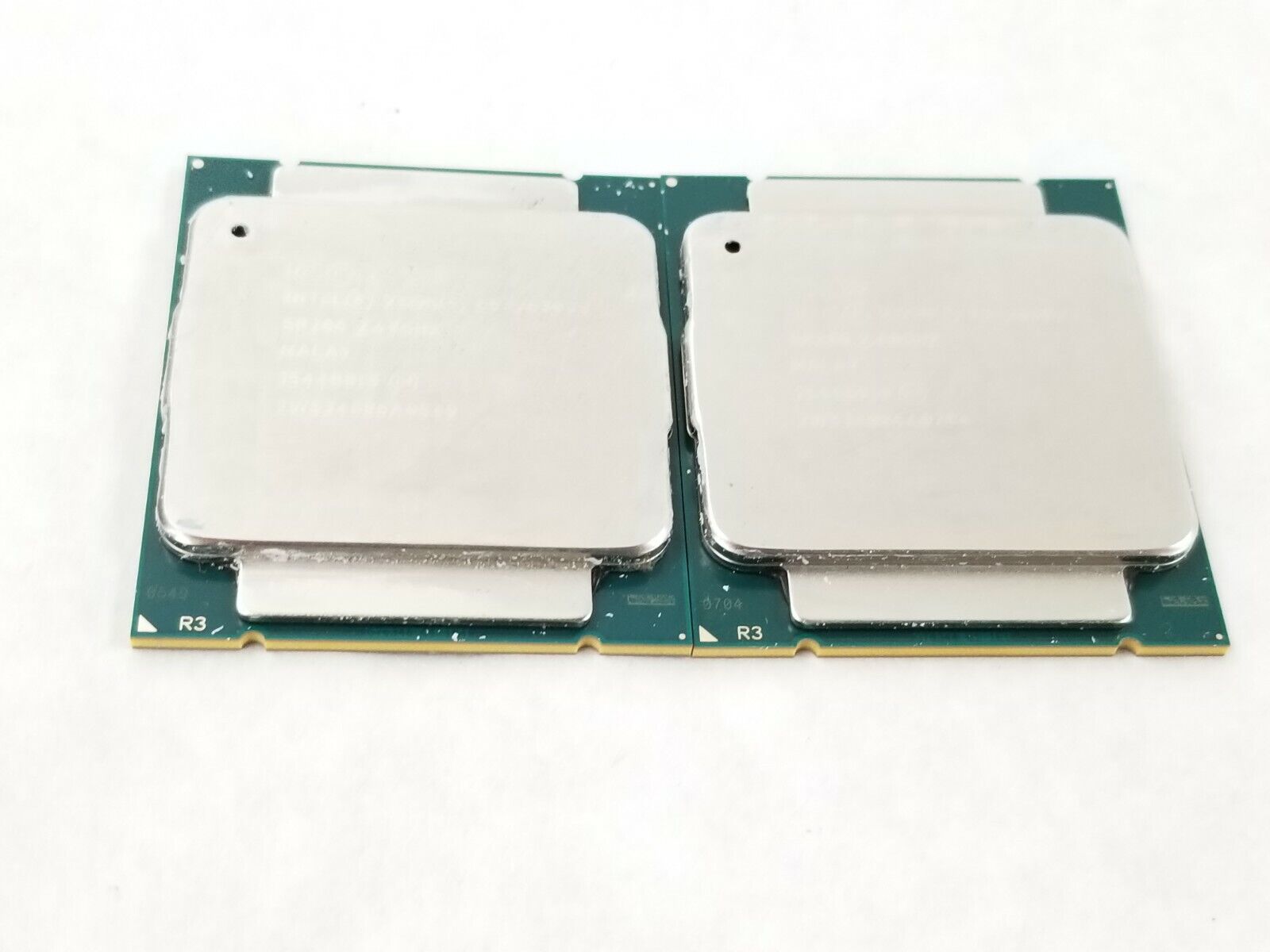 Intel Xeon E5-2630V3 2.4GHz Eight Core (BX80644E52630V3) Processor