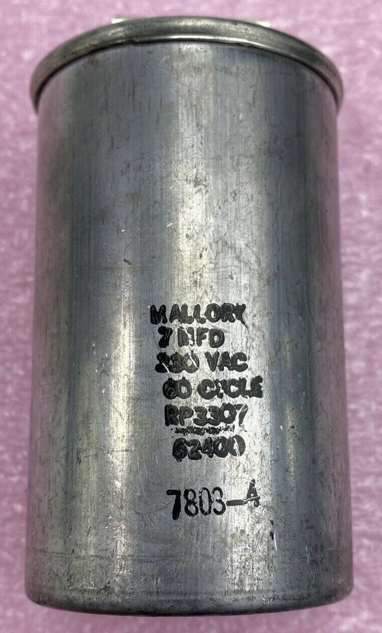Mallory 7MFD 330VAC 60 cycle motor capacitor with 1/4" Quad Spade terminals