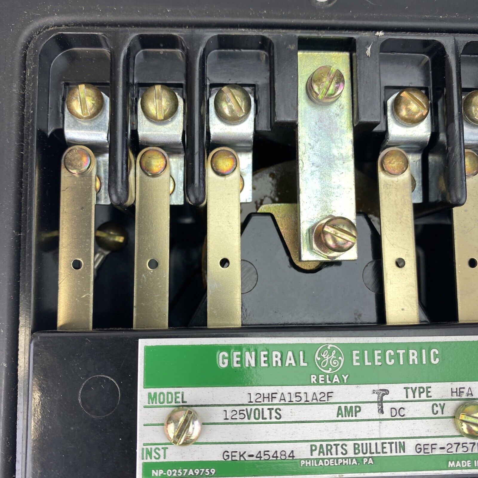 GE 12HFA151A2F Type HFA 5.5x6" 125VDC wall mount auxiliary relay