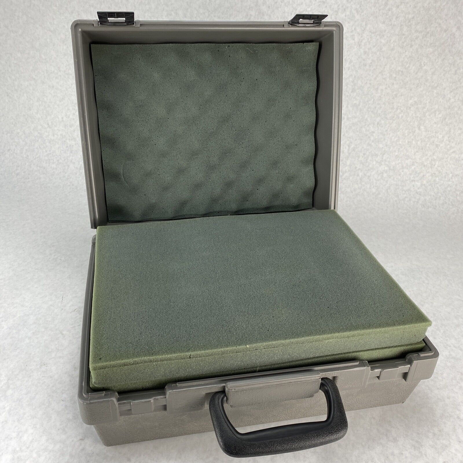 Texas Instruments Hardcase 14" x 10.5" x 5" Interior  DIY Luggage Storage Cargo