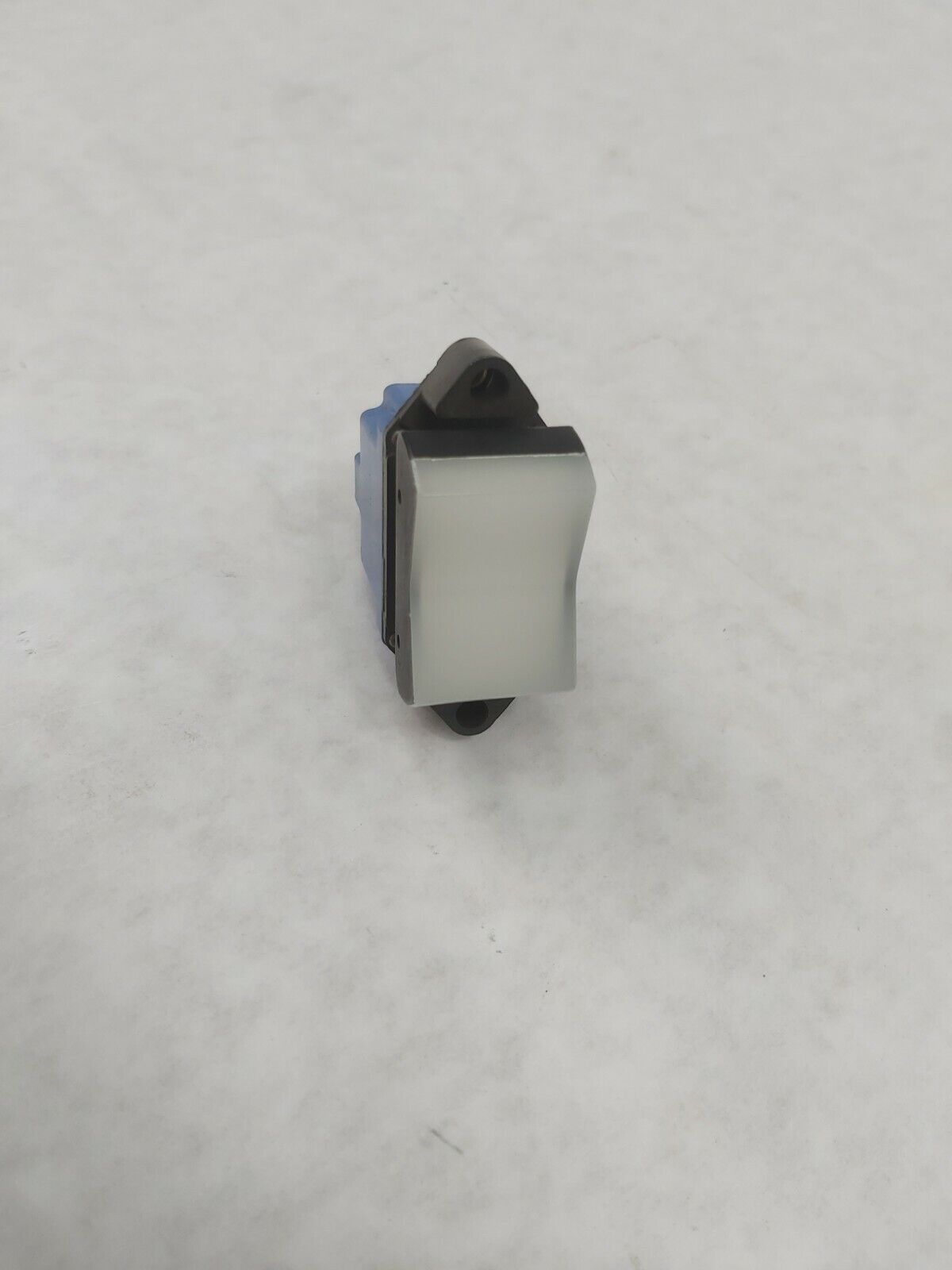 Honeywell 2TP1-7 Switch ON-OFF-ON Rocker