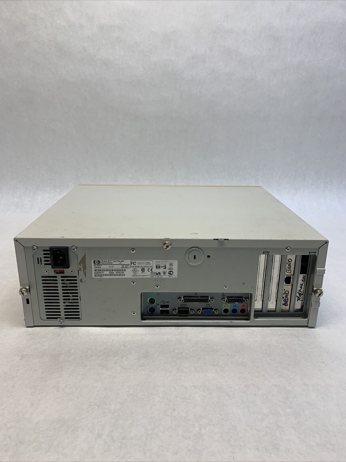 HP Vectra VE i8 DT Intel Pentium III 450MHz 256MB RAM No DD No OS