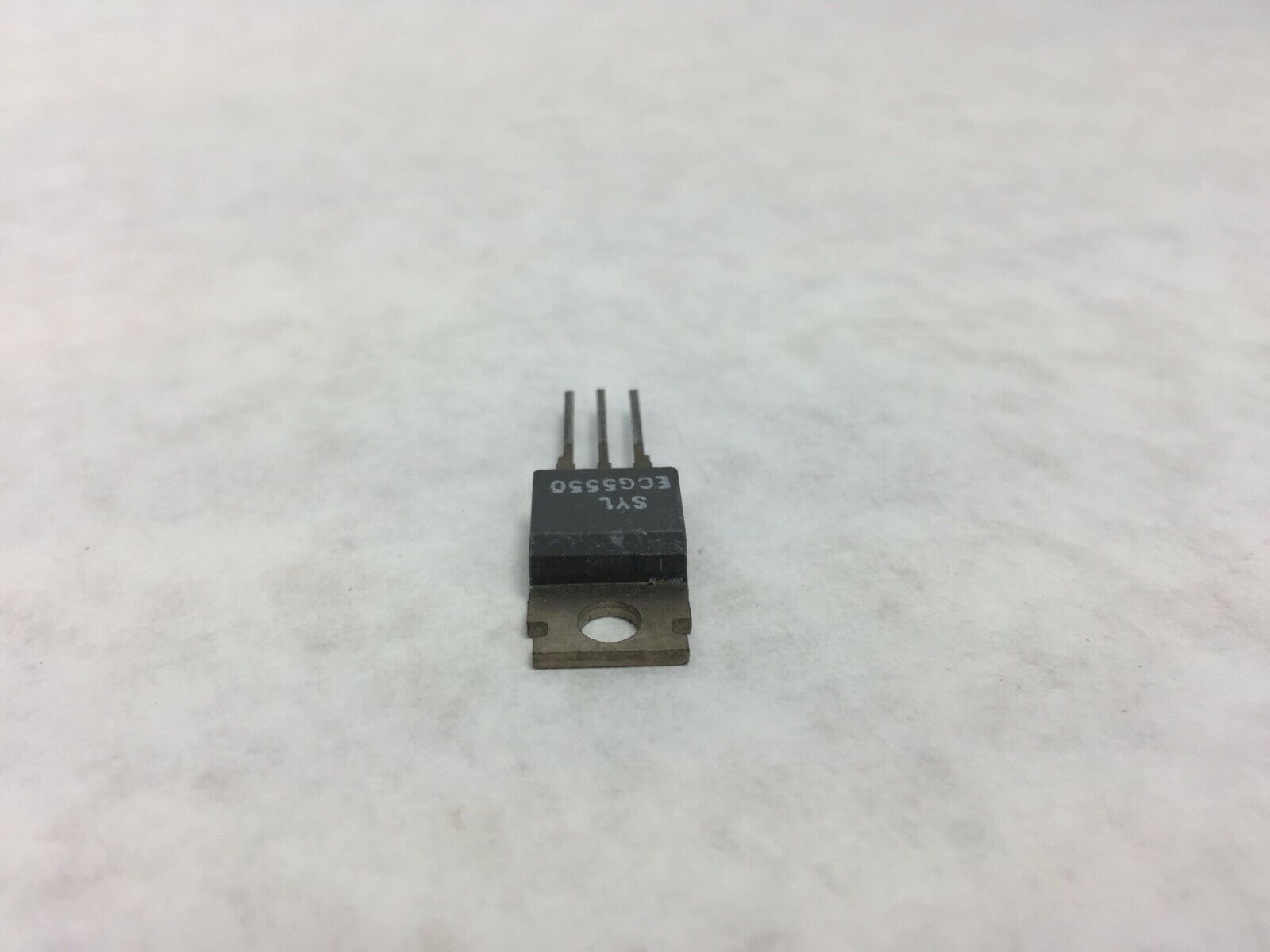 Sylvania ECG5550 Integrated Circuit  Lot of 4  NOS
