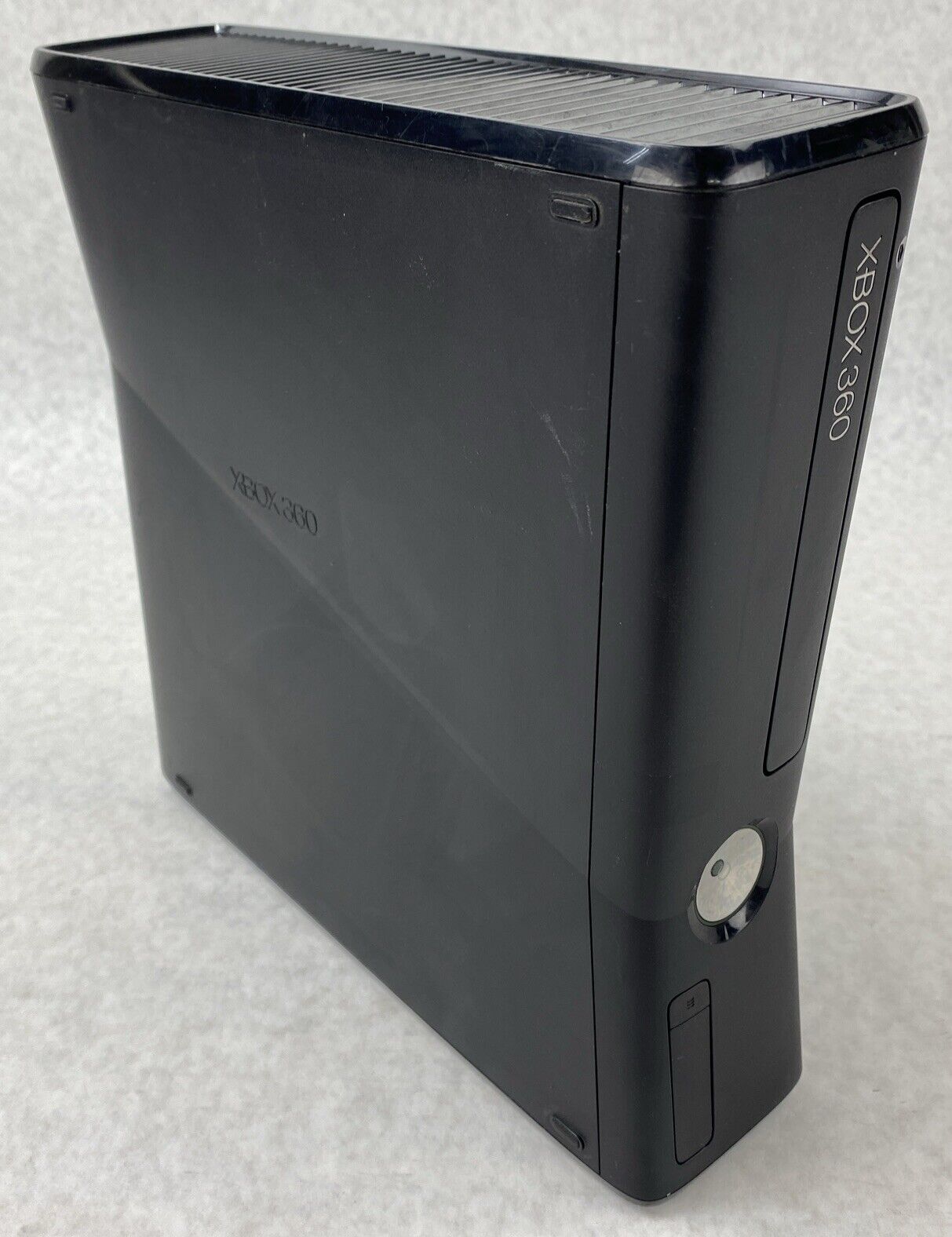 Microsoft 1439 Xbox 360 S Slim 124 GB Black System CONSOLE ONLY Tested
