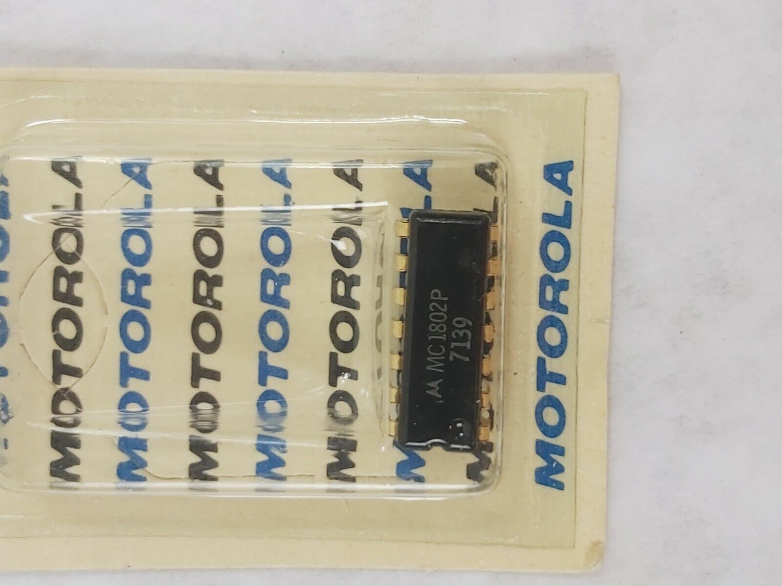 MC1802P Motorola 14-Pin Dip