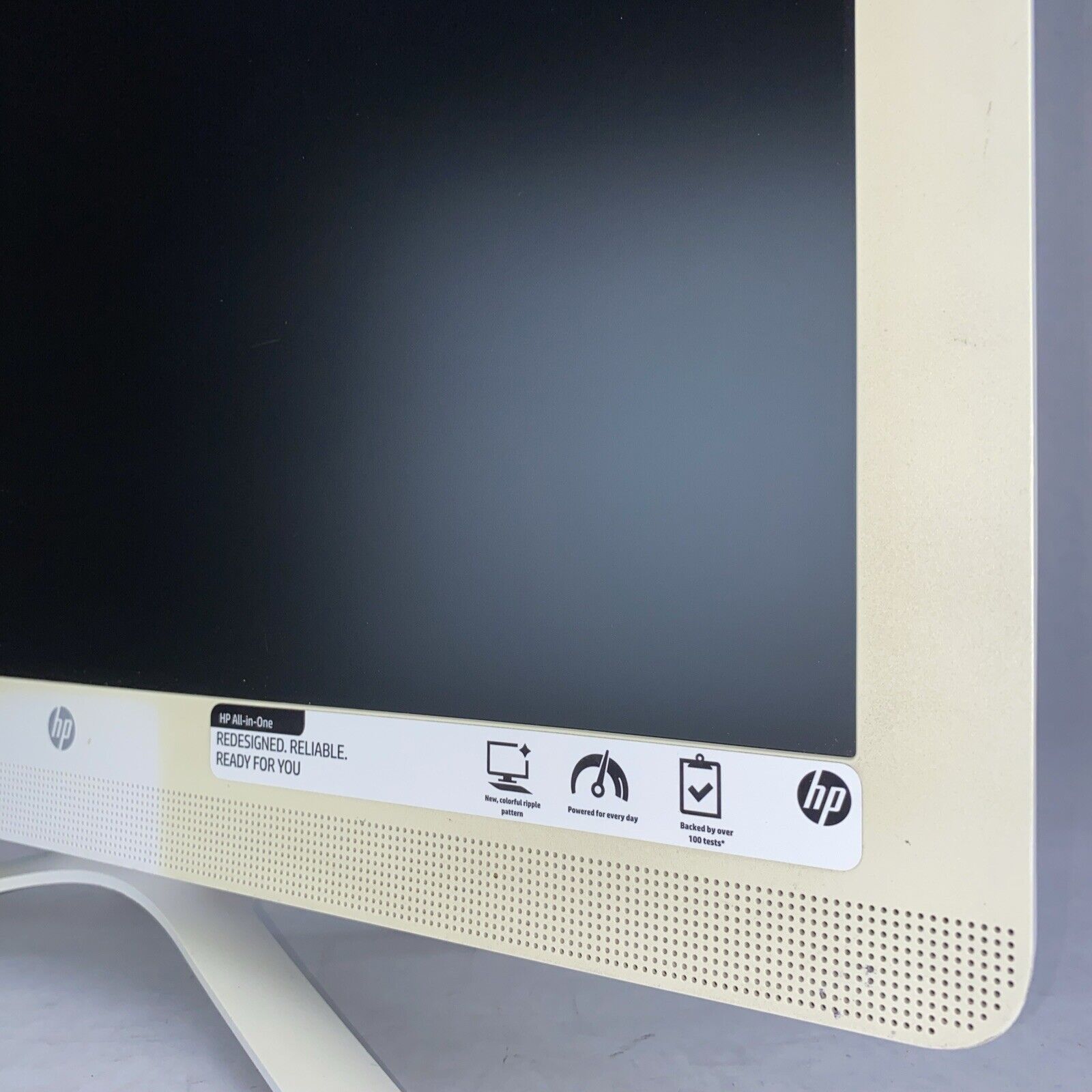 HP 22-b010 AIO AMD Quad-Core A6-7310 2.0GHz 4GB RAM WiFi No HDD No OS