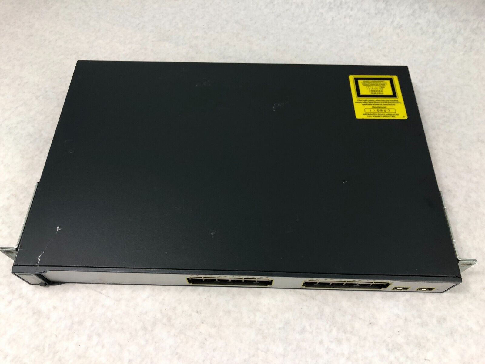 Cisco WS-C3750-24TS-S Catalyst 3750 Series 24 Port Managed Switch