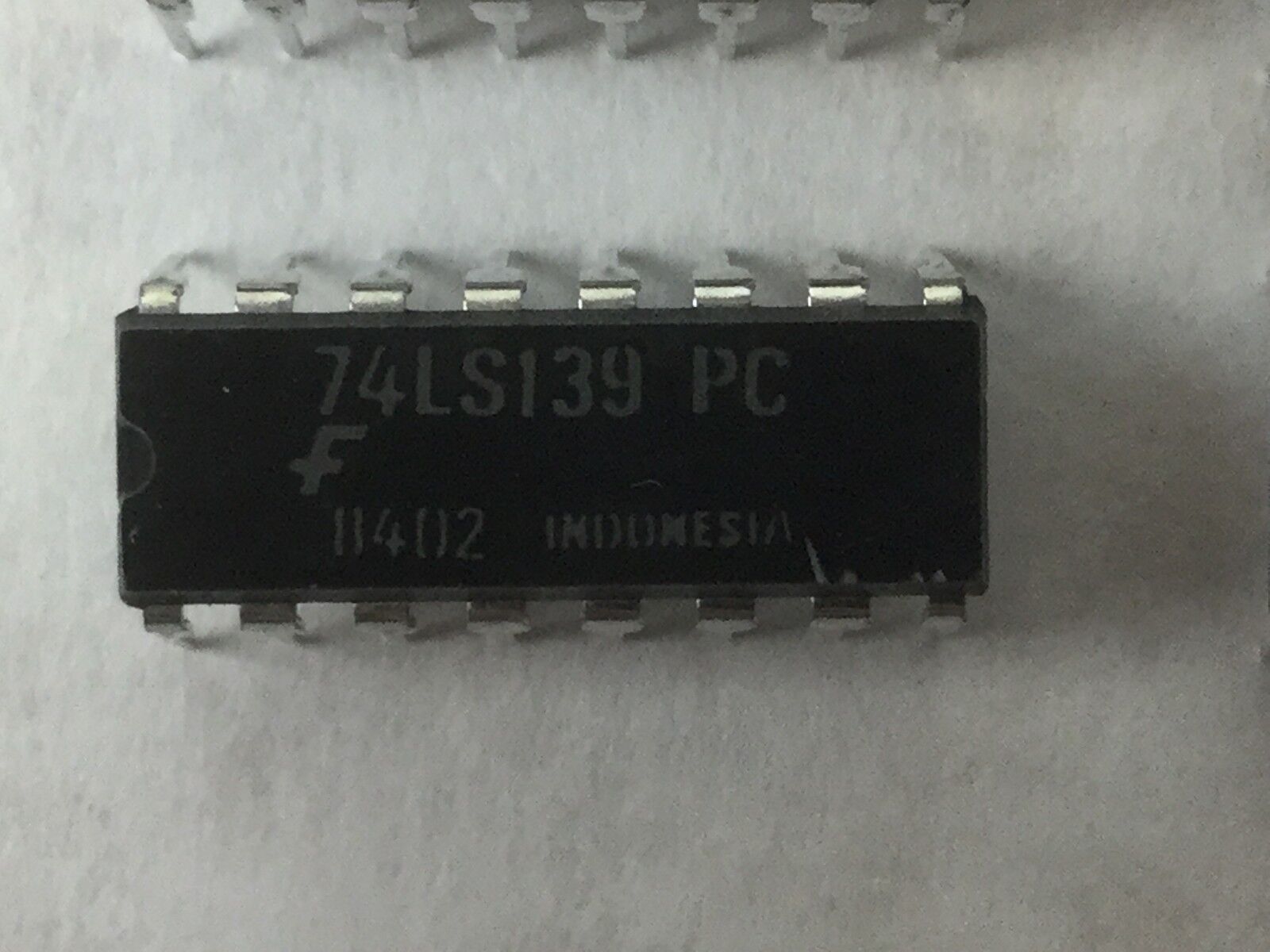 F 74LS139 PC, 16 Pin Dip (Lot of 6) NEW