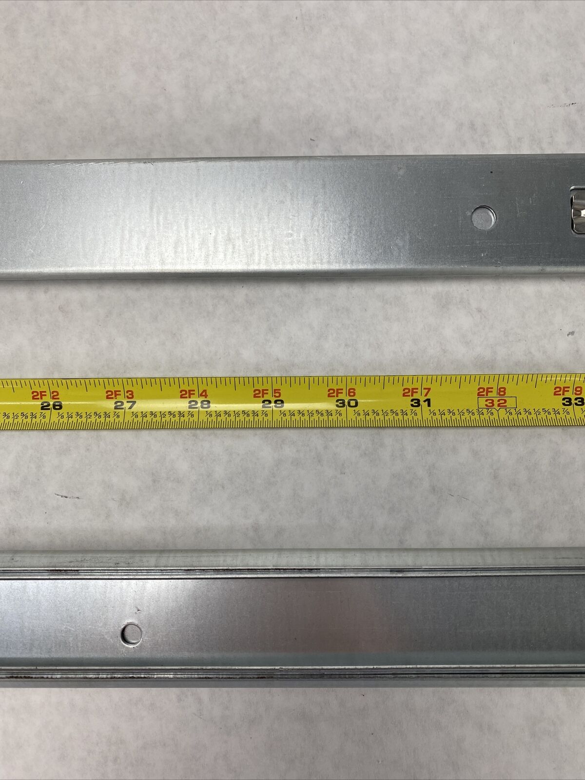 Lot( 2 ) Foxconn 487244-001 487250-001 487259-001 Rails 23 to 37 inches