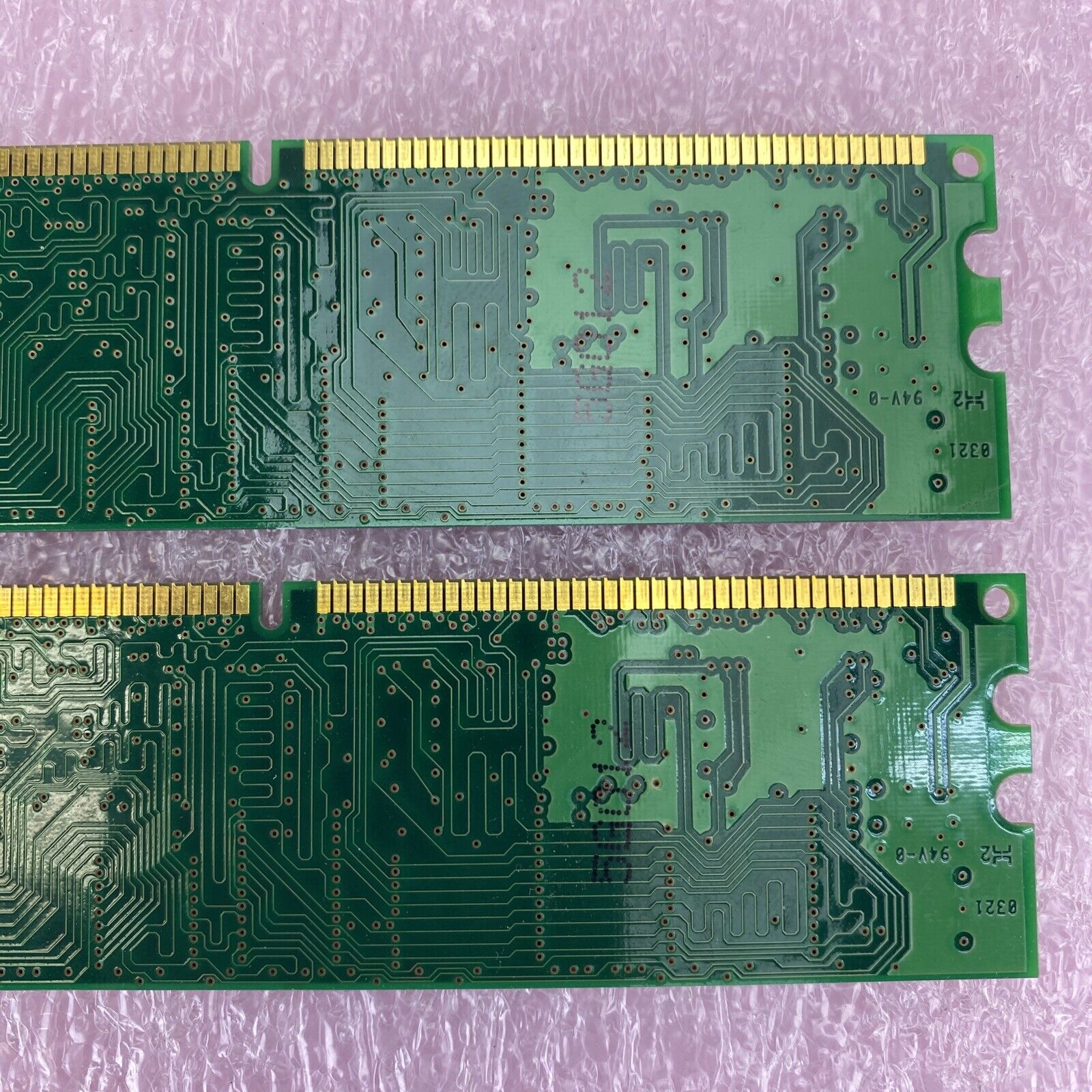 2x 128MB Nanya NT128D64SH4B1G-75B PC2100U CL2.5 266MHz 2.5V 184-Pin Non-ECC DDR