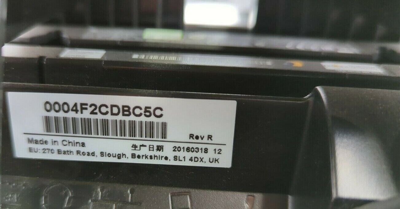 Polycom VVX300 2778-13-8999 IP Gigabit Phone with Stand and Handset