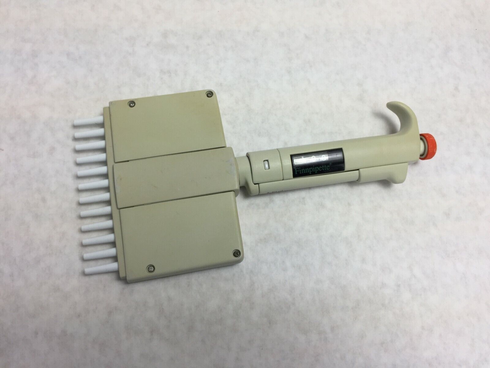 Labsystem Finnpipette 4510 8 Channel Pipette  5-50  μL