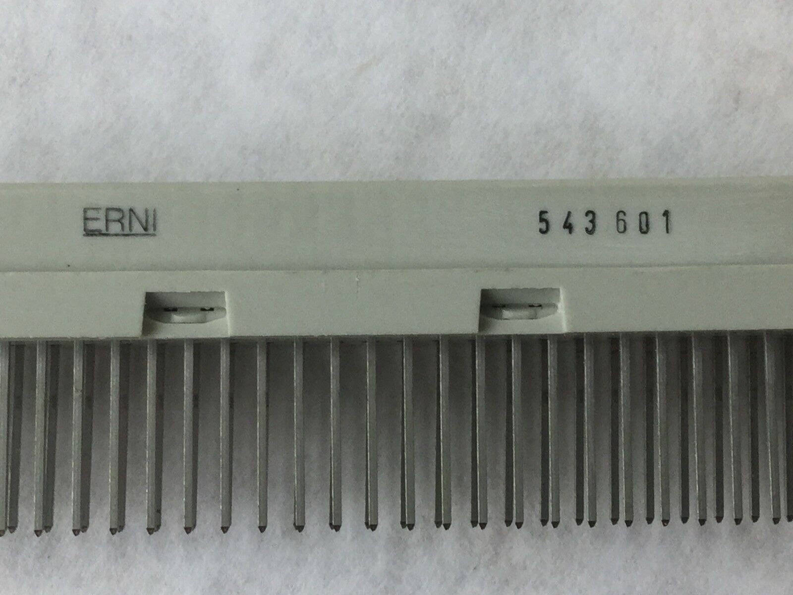 ERNI 543601 (8444)  Connector, NEW