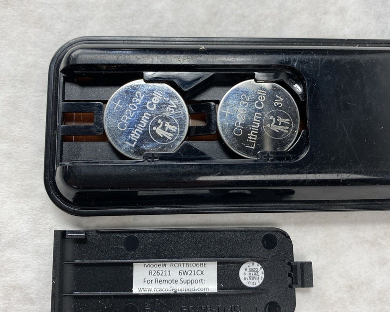 RCA RCRTBL06BE R26211 6W21CX 6-Device Ultra-Slim Universal Remote Control