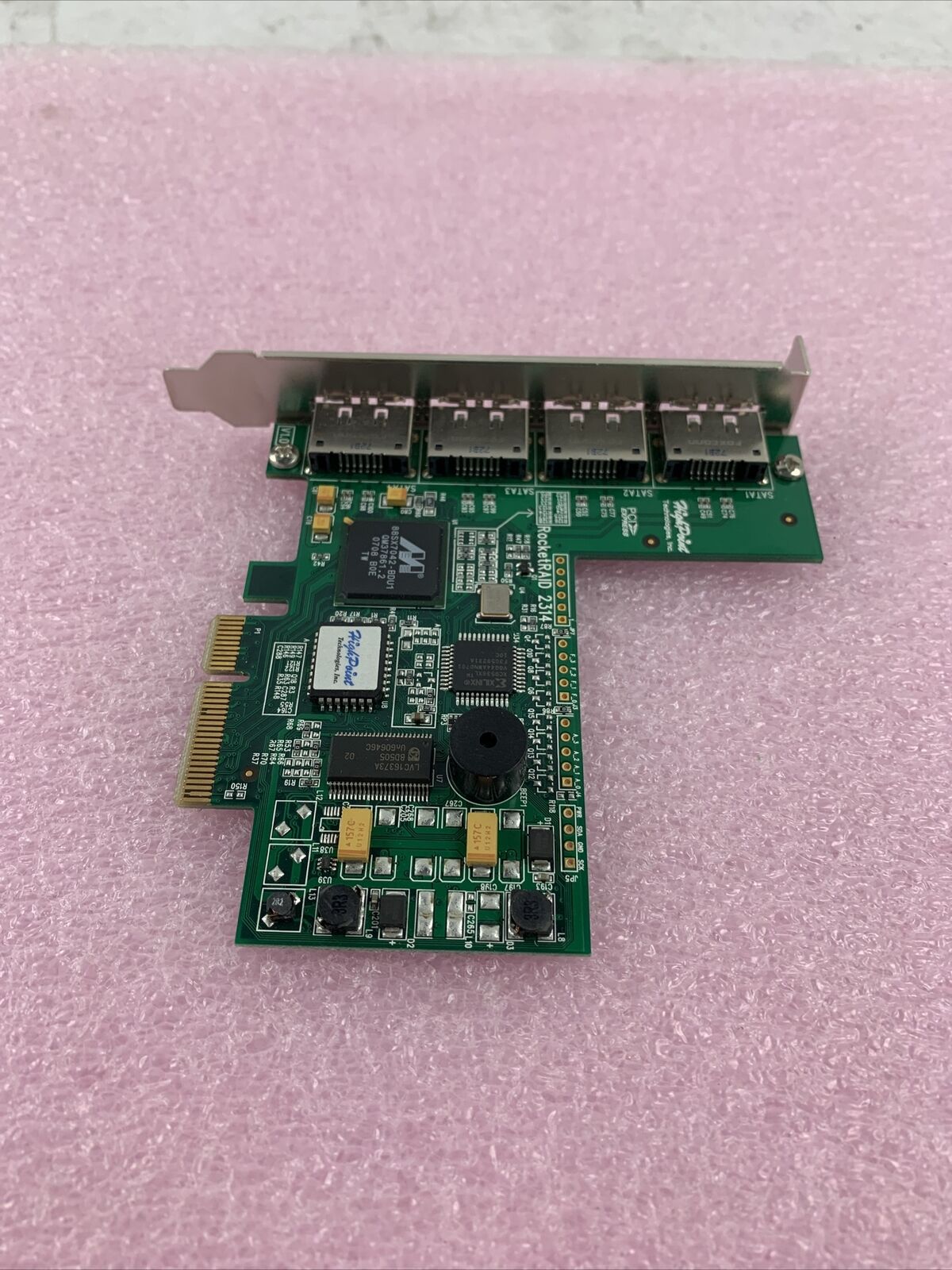 HighPoint RocketRAID 2310 4-Port PCIe SATA II Controller Card