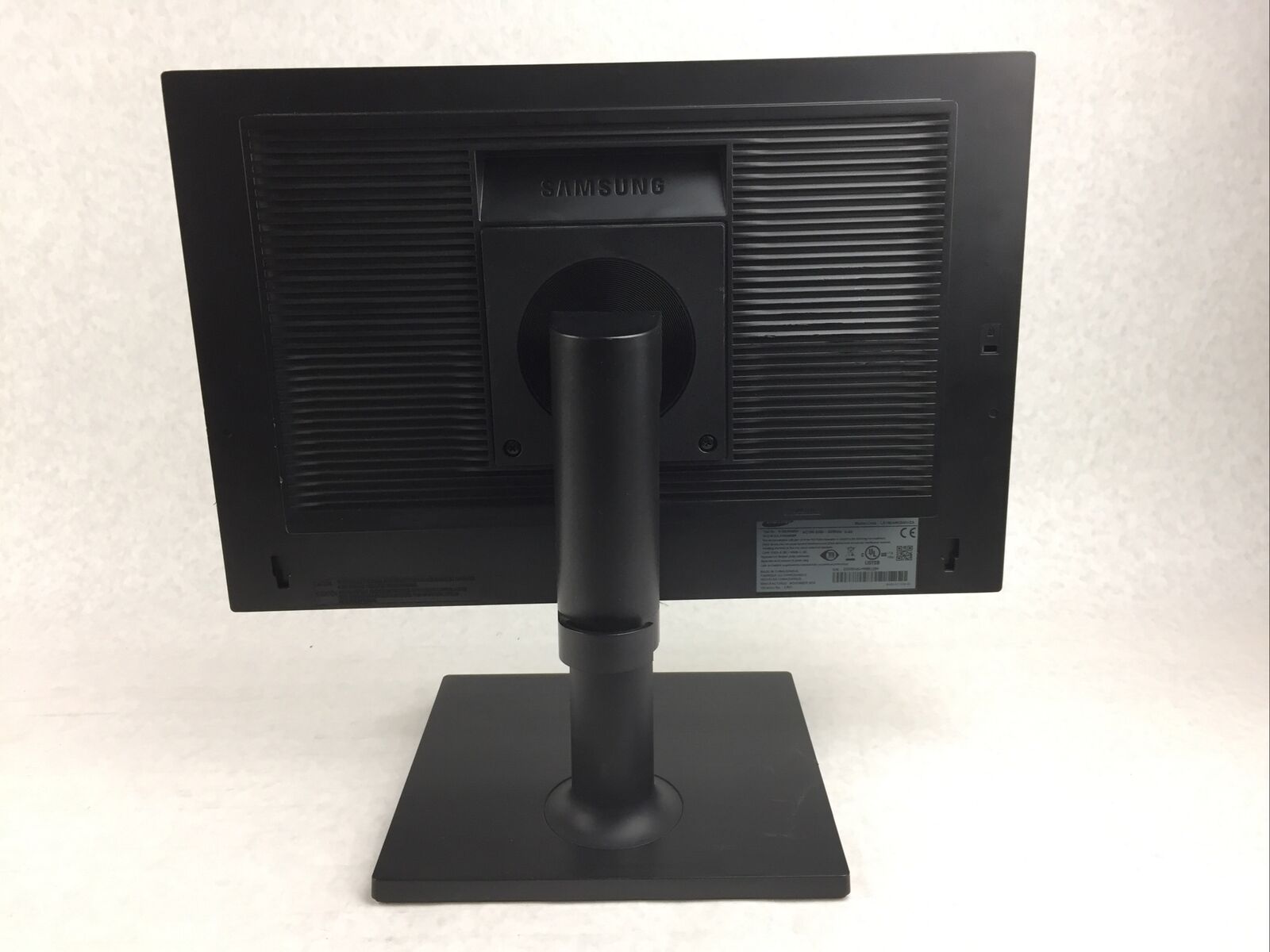 Samsung 19" SE450 Series LED Monitor S19E450BW 1440 x 900 pixels