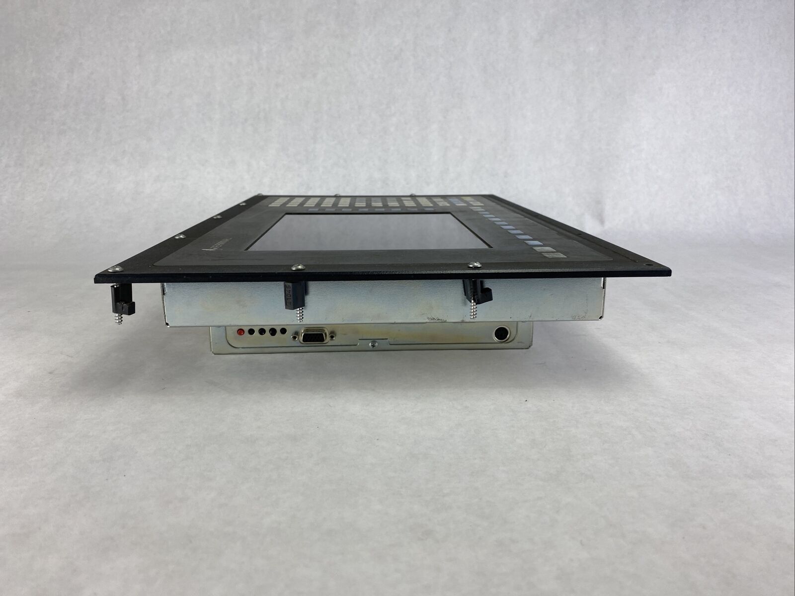 Leukhardt Systemelektronik 6335232 19" Terminal-K 19-36 VDC Interface Panel