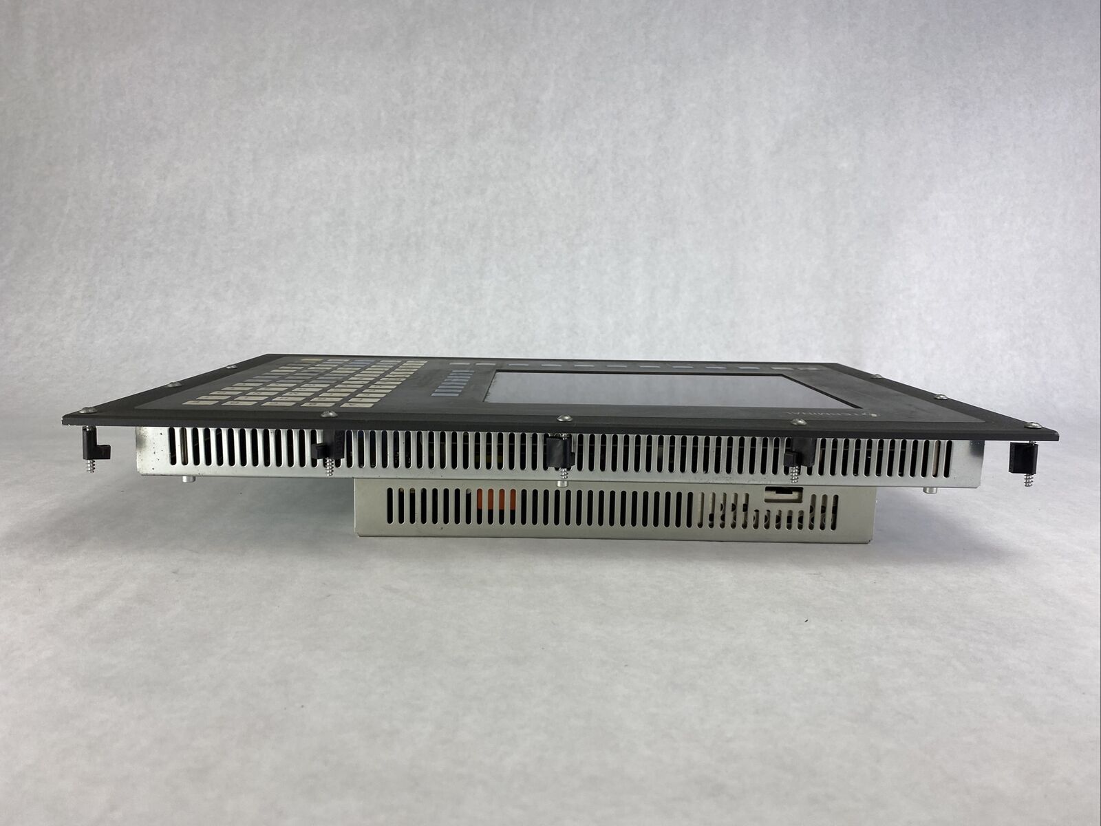 Leukhardt Systemelektronik 6335232 19" Terminal-K 19-36 VDC Interface Panel