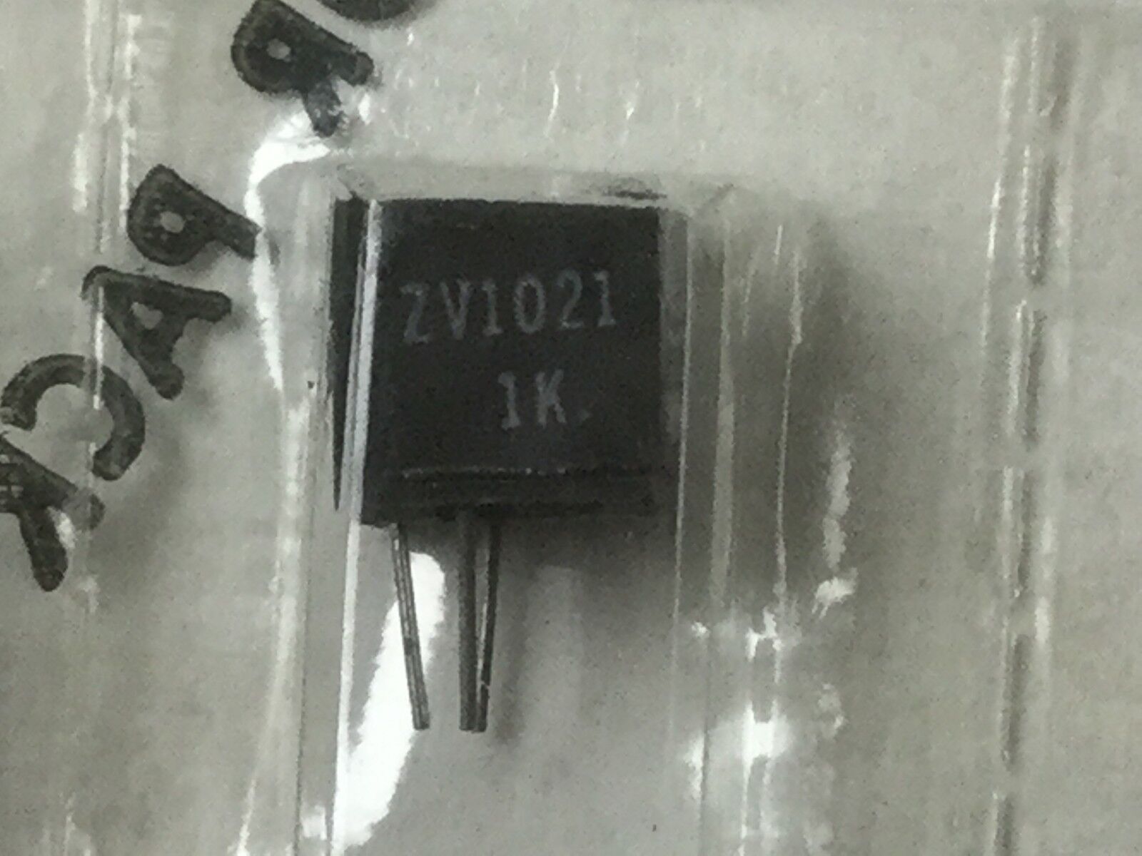 Allen Bradley, Type Z (ZV1021), 1K (Lot of 4)
