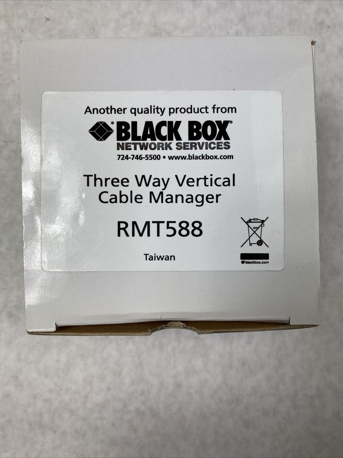 Black Box RMT588 Three-Way Vertical Cable Hanger Cable Hanger NIB