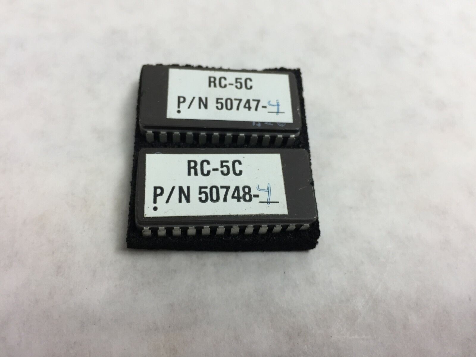 (2) Integrated Circuit RC-5C  50747-4   24 Pin  Lot of 2  NOS