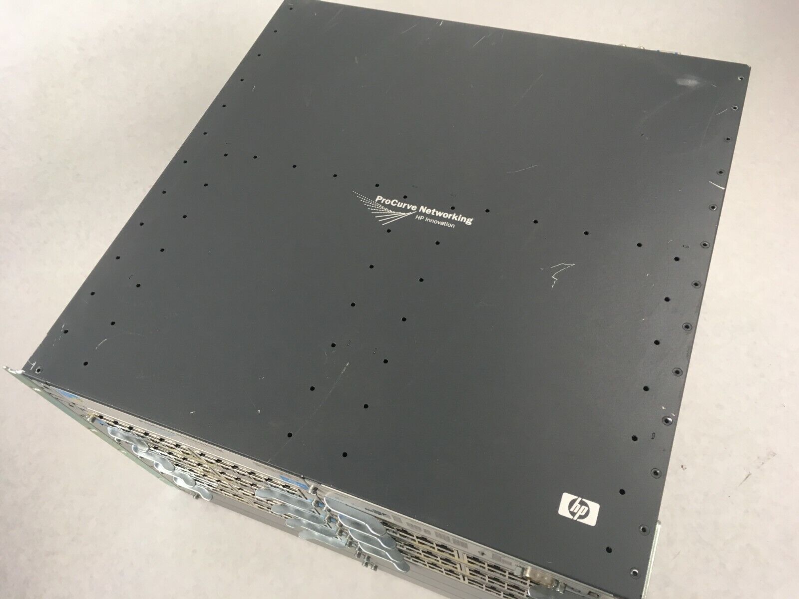 HP J8726A w/ 6 J8702A Modules + J8698A ProCurve Switch 5412 + J8705A Gig-T