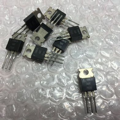 NOS Fairchild 79M08 Regulators   Lot of 8