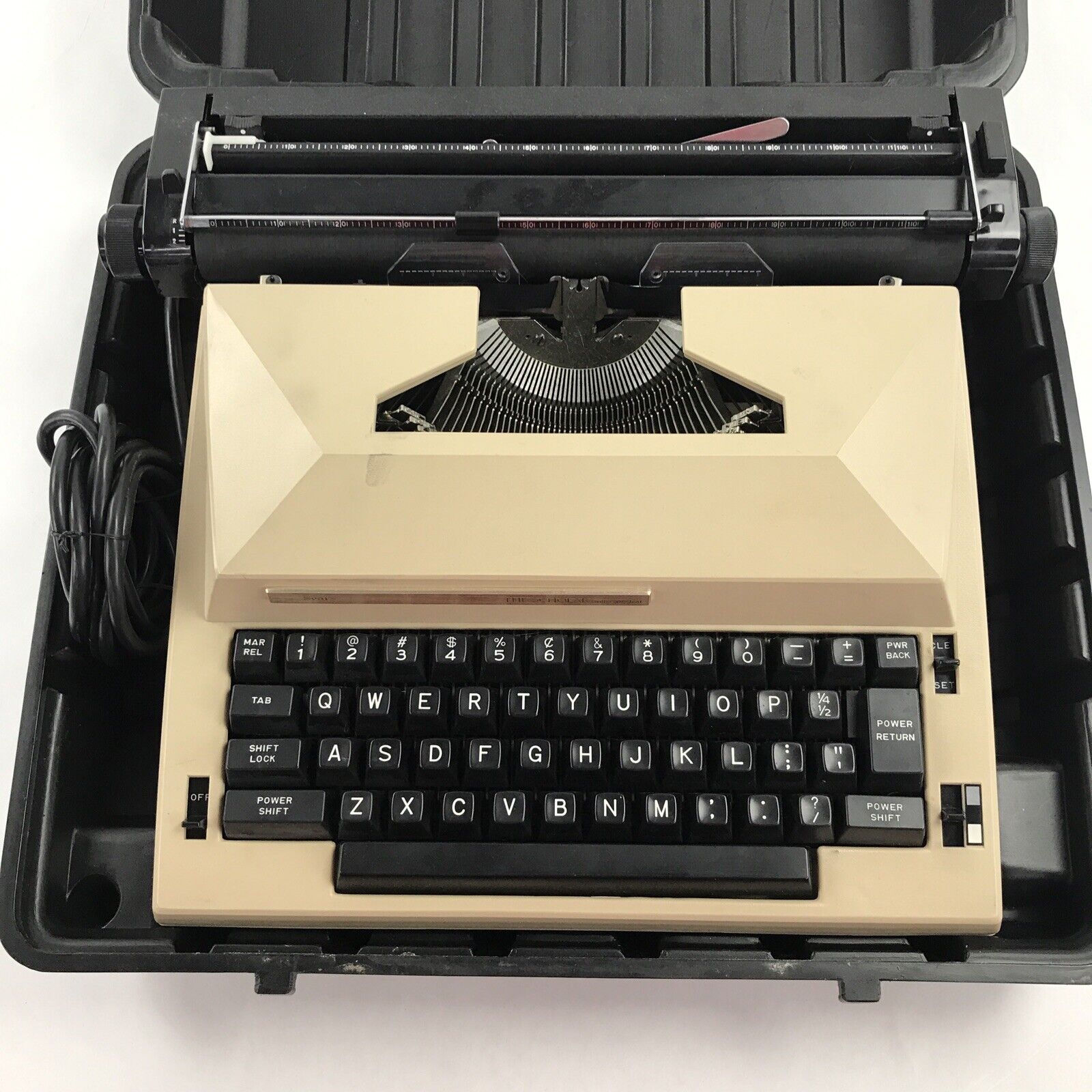 Sears Roebuck & Co Electric Typewriter Model 161 53772 Commuter