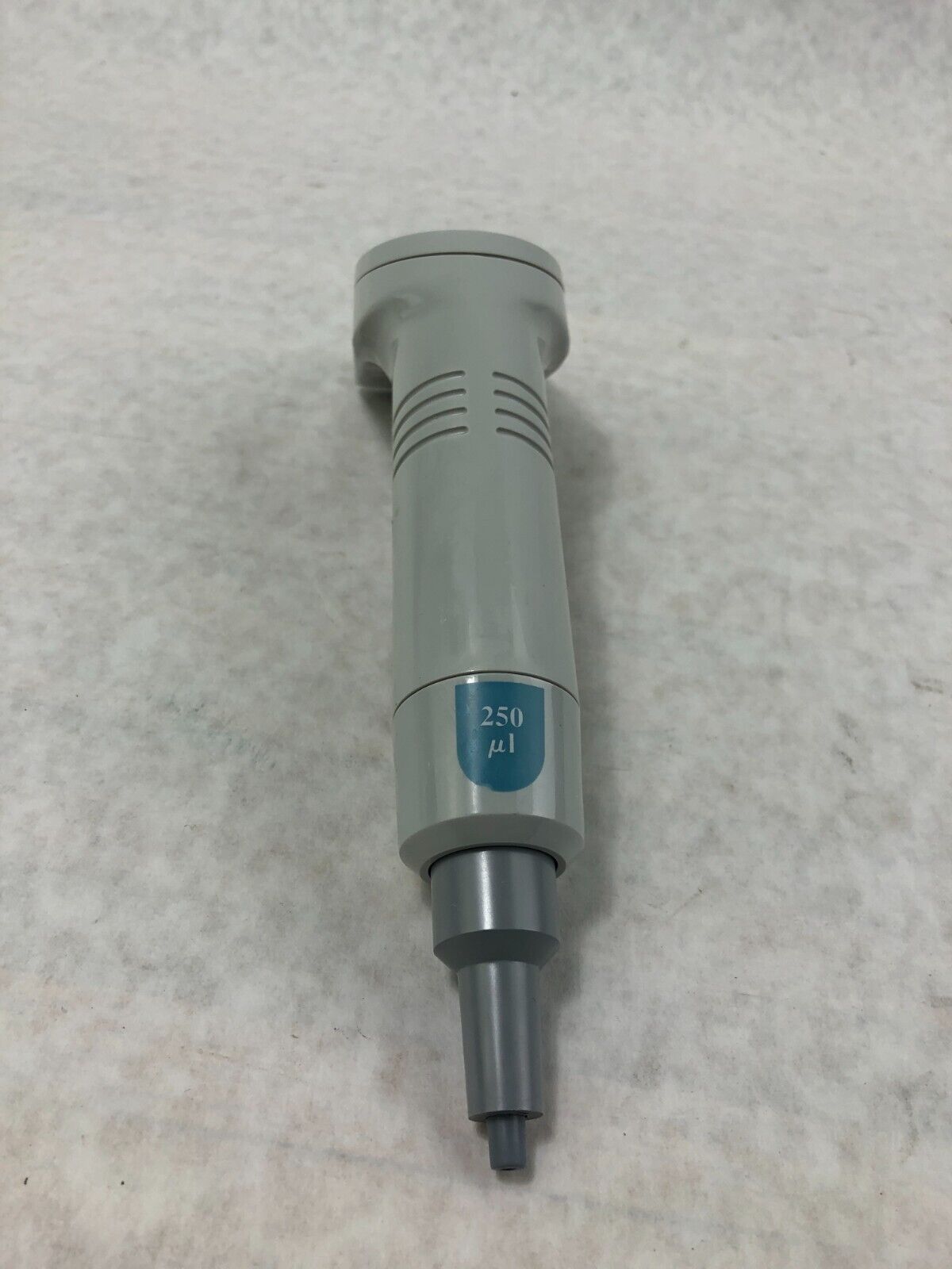 Lot of 4 Thermo Scientific MATRIX Multichannel Electronic Pipette Impact 2