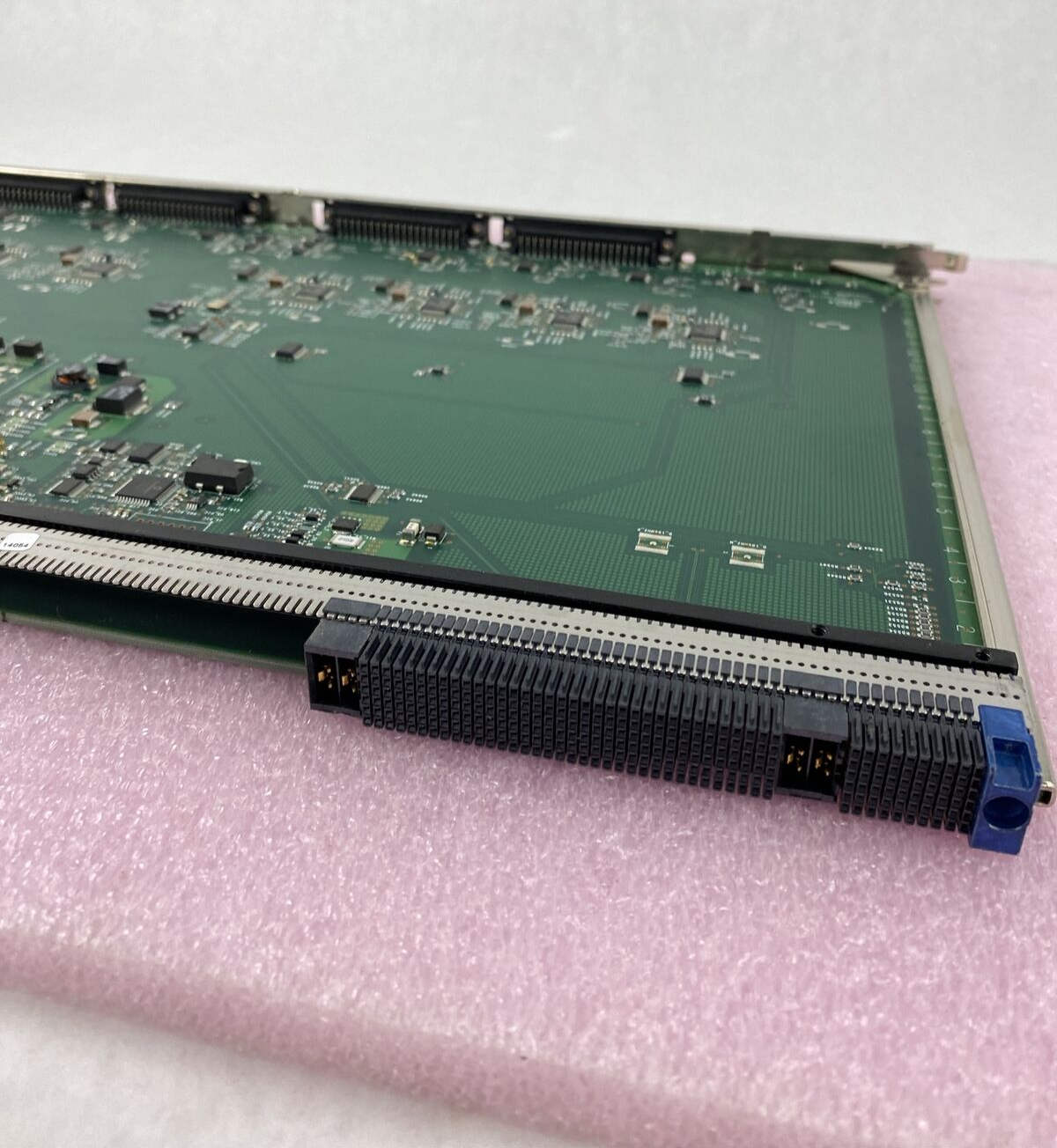 EMC 202-104-950C  DMX3000 FC Disk Adapter