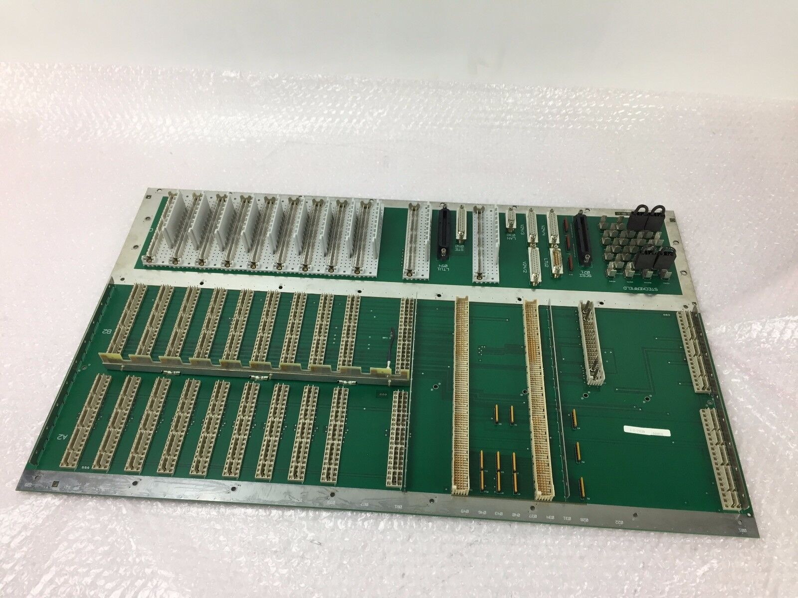 Siemens Hipath AP S30804-Q5354-X-100-4 W30804-q5354-88-1 Telecom Expansion Board