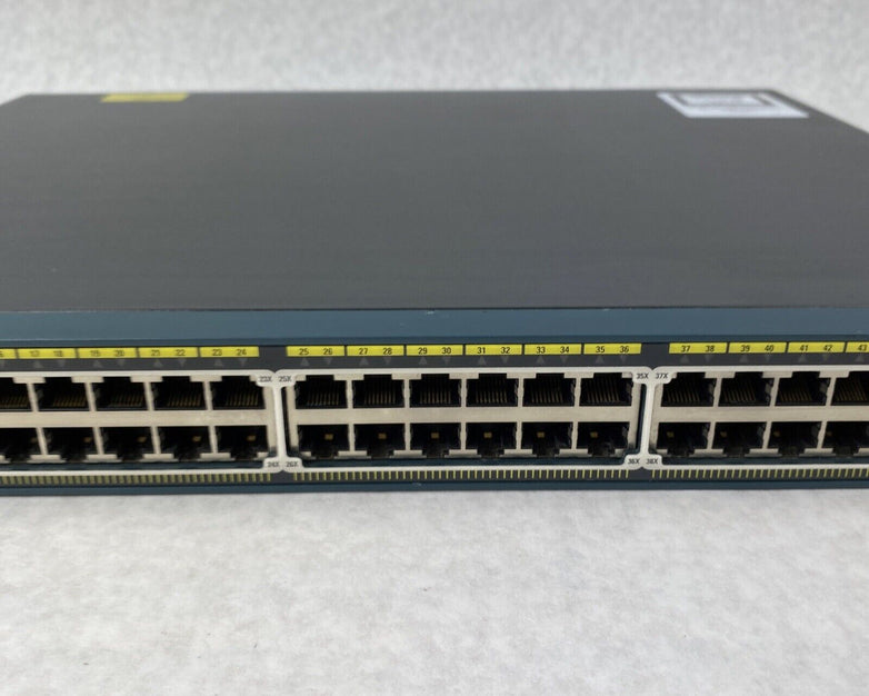 Cisco Catalyst 2960-S Series PoE+ WS-C29605-48FPS-L V03  48-Port Ethernet Switch