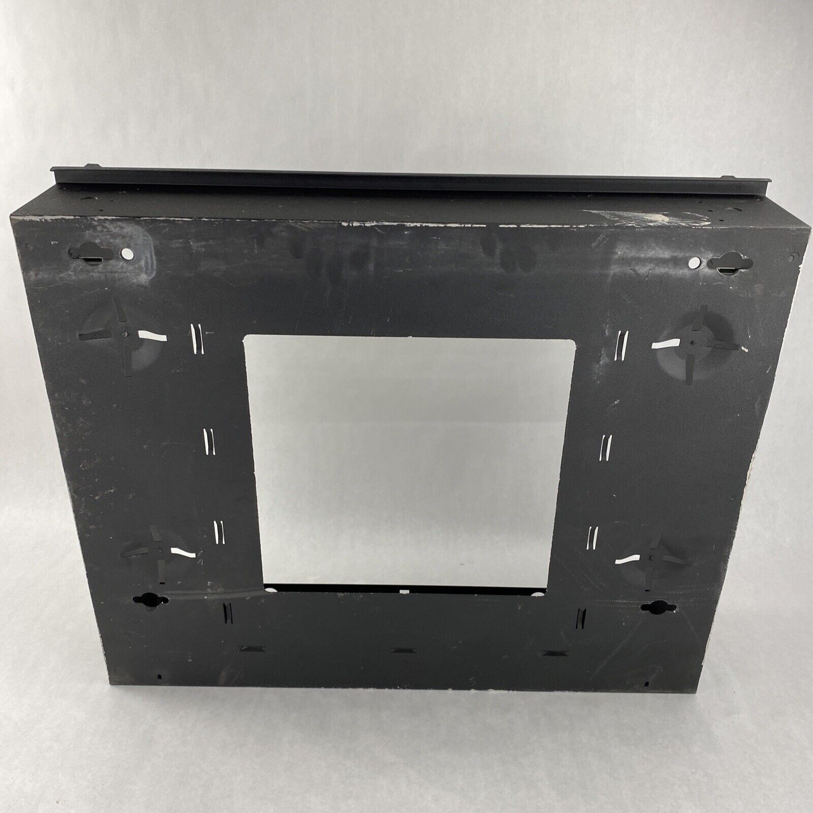 Middle Atlantic DWR-12-26PD DWR Series Pivoting Wall Rack