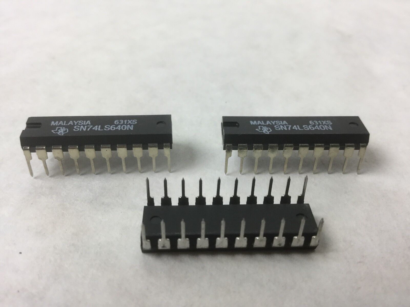 TEXAS SN74LS640N, IC BUS TRANSCEIVER 8BIT 20 DIP, Lot of 3