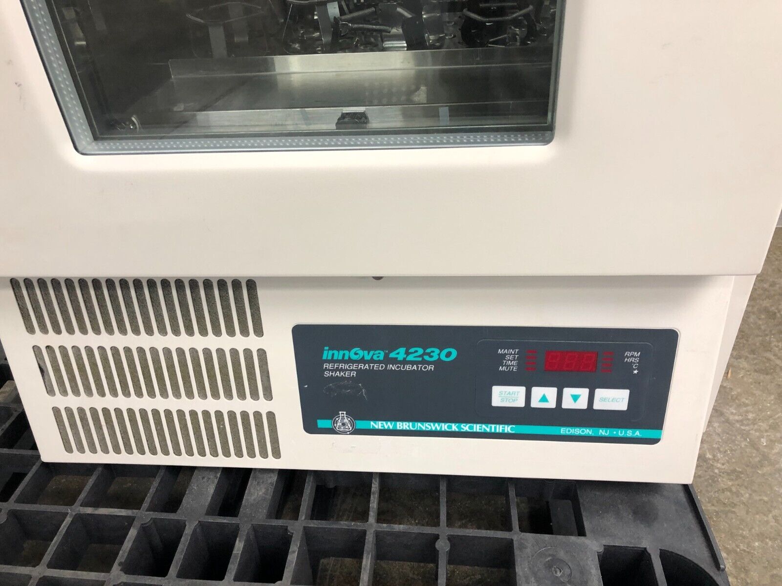 Innova 4230 Refrigerated Incubator Shaker - Needs Power Switch Replaced
