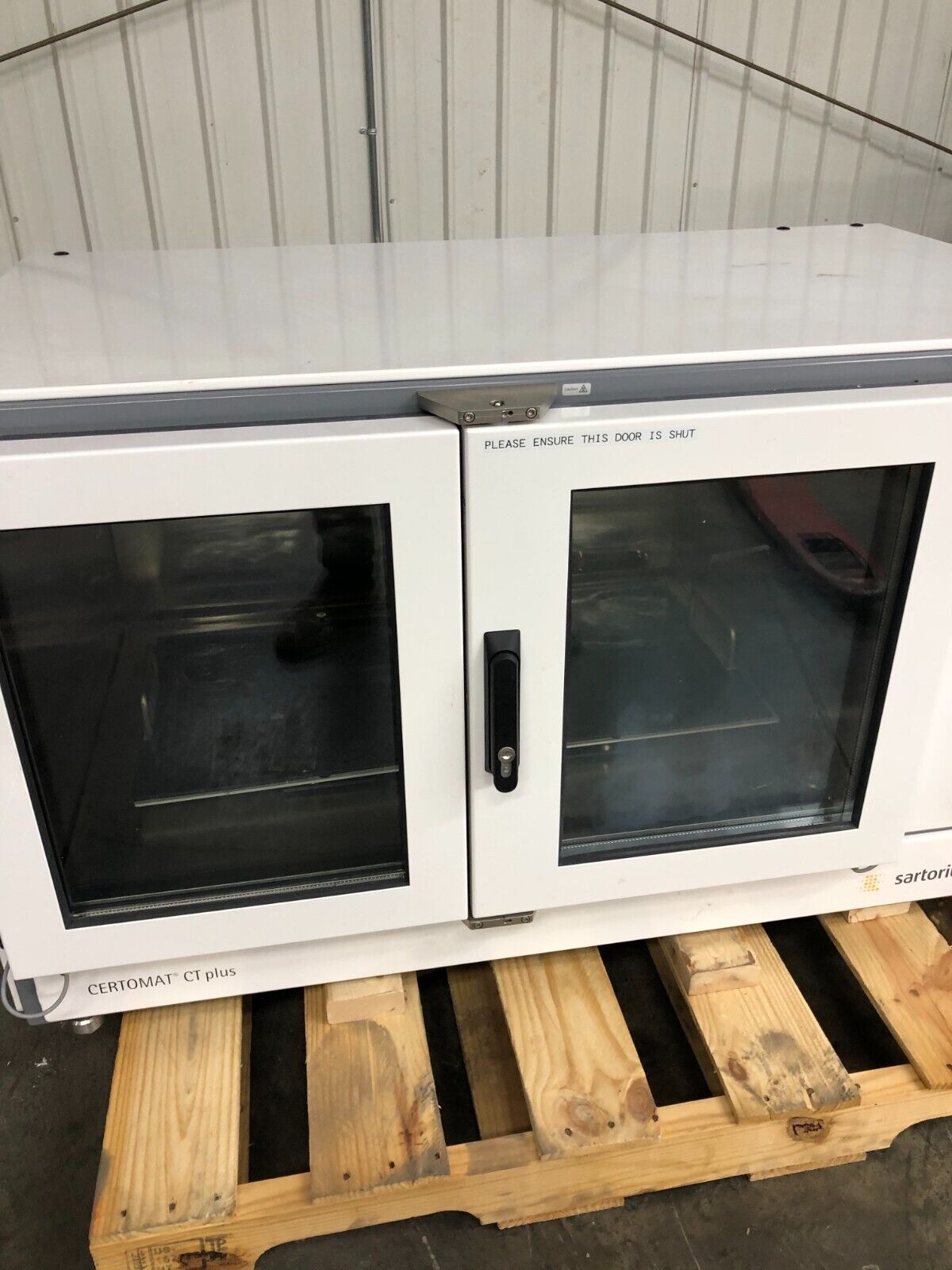 Sartorius CERTOMAT CTplus UH-50 Lab Incubator Shaker Shaking Cabinet
