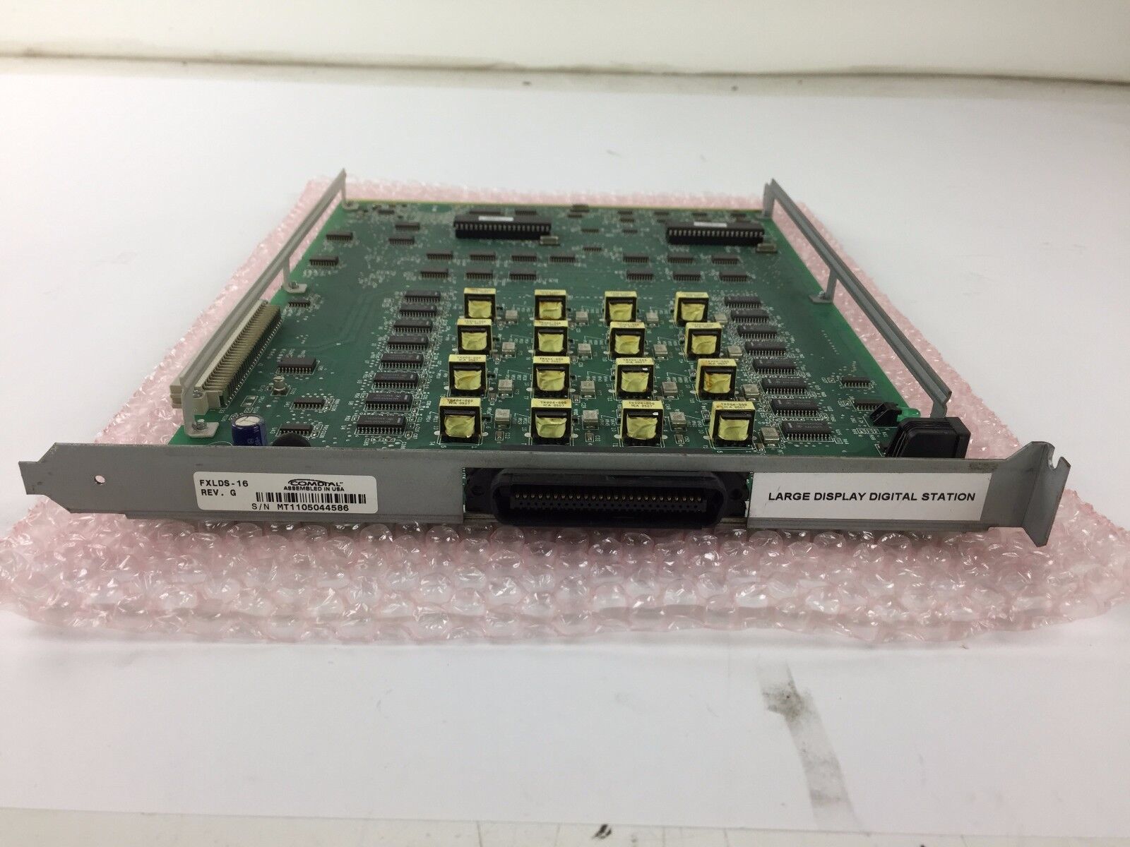 Comdial Vertical MP5000 FXLDS REV G 16 Port Large Display Digital Station Card