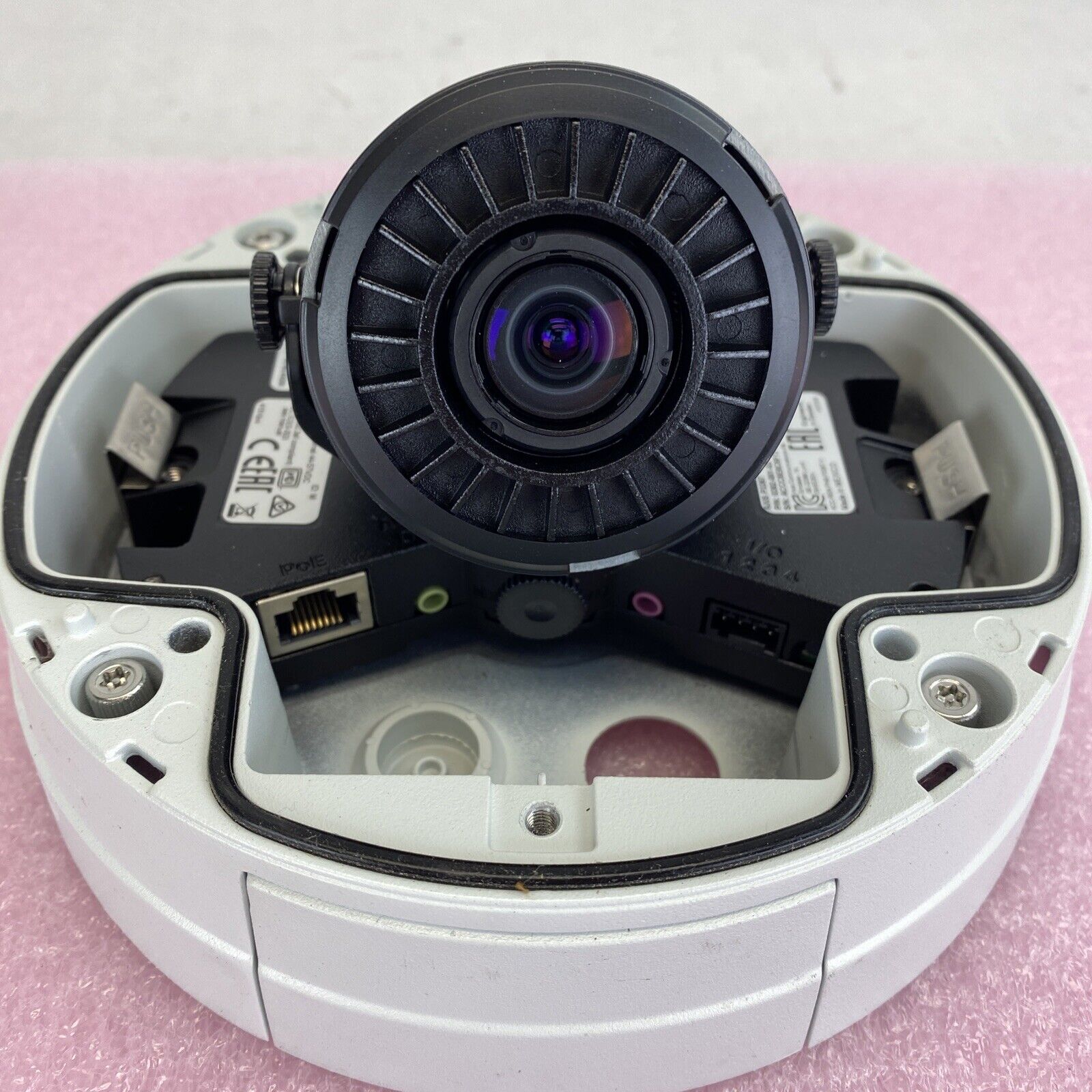 AXIS 0382-001-03 Vandal resistant P3343-VE 6MM POE network security camera