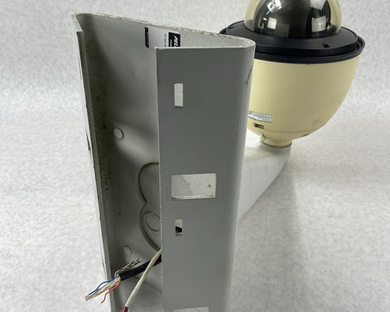 Samsung SCP-2273HN Digital Color Camera w/ Pelco PA402 Mount IWM-GY