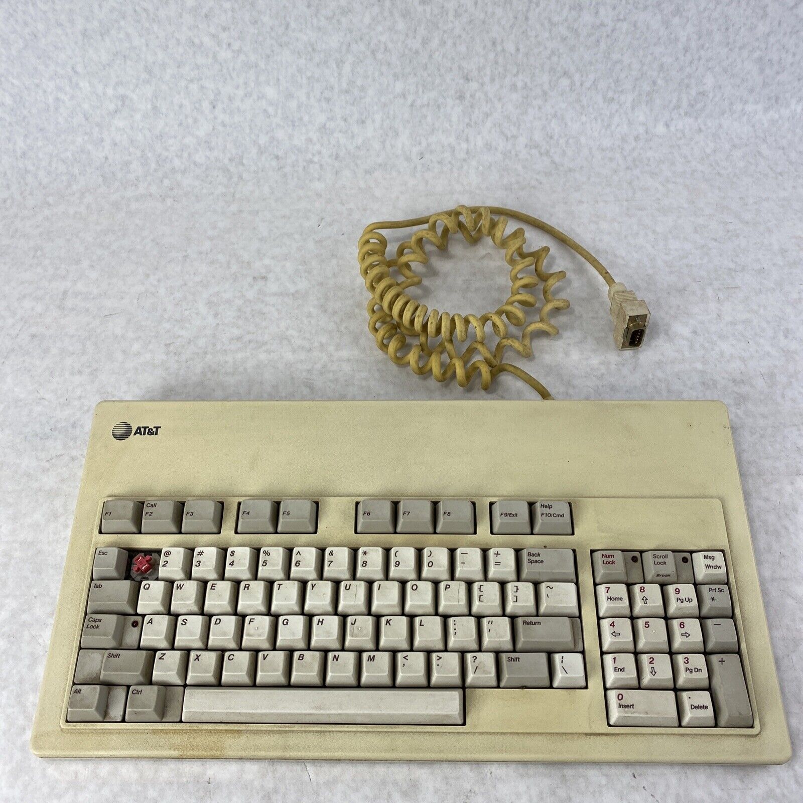 AT&T KBD 302 Mechanical Keyboard w/o [ 1 ] 5pin Vintage Made in Italy from WGS