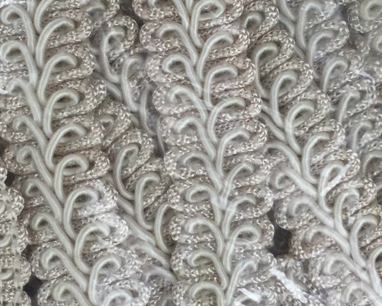 Beige  187 Yards Gimp Braided Vintage Trim, NEW