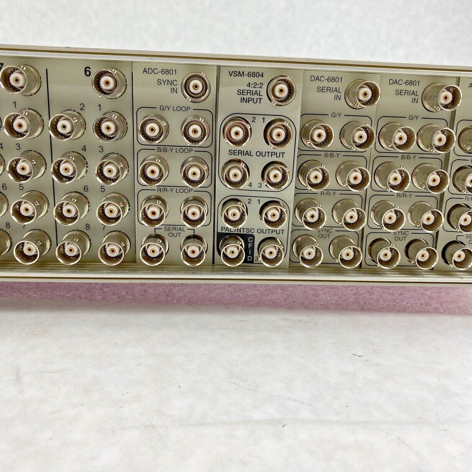 Leitch FR-6804-1 Digital Glue with 8x DDA-5001 Non-relocking DA cards