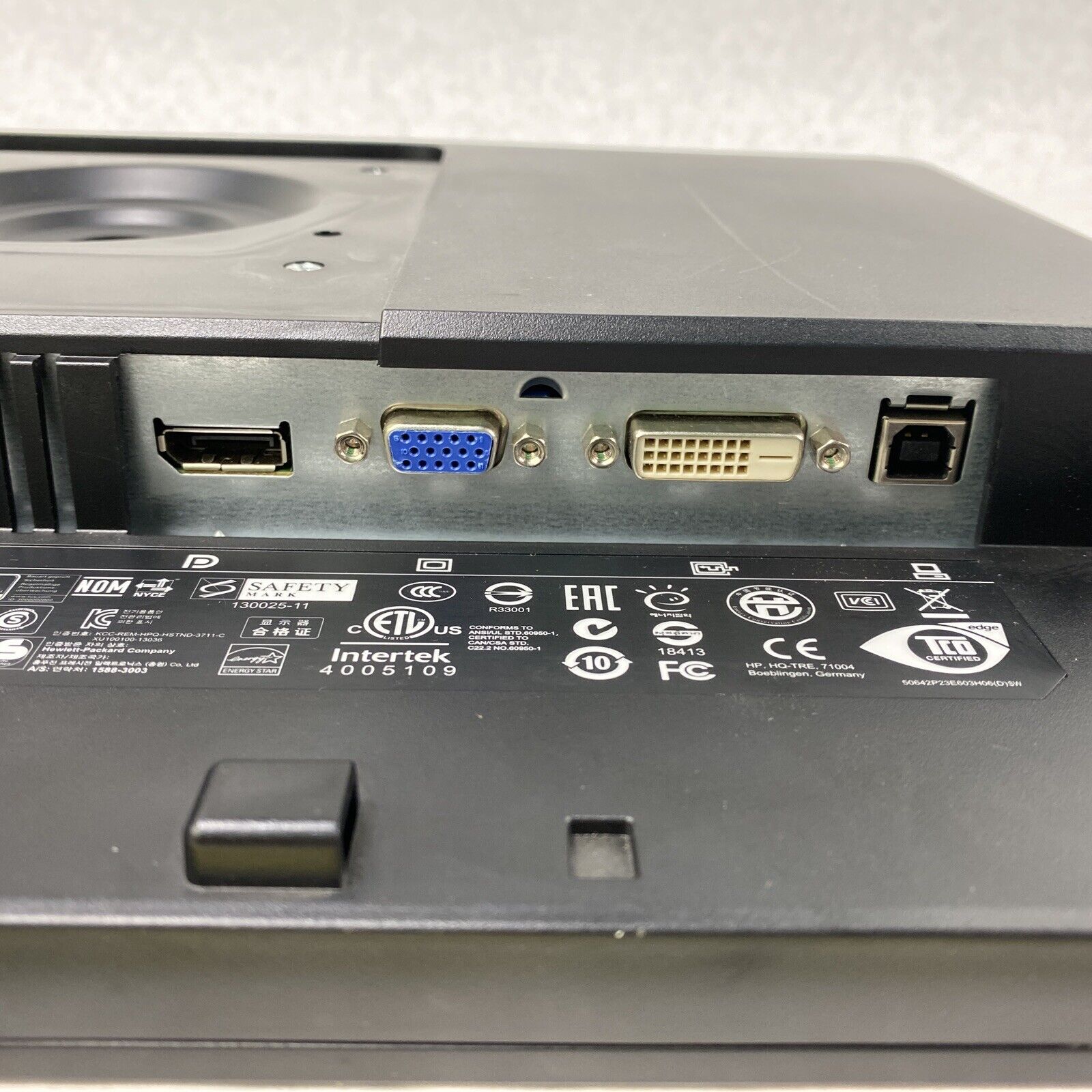 Lot(2) HP E231 EliteDisplay 23inch Monitors 1080p DisplayPort VGA DVI-D Grade B