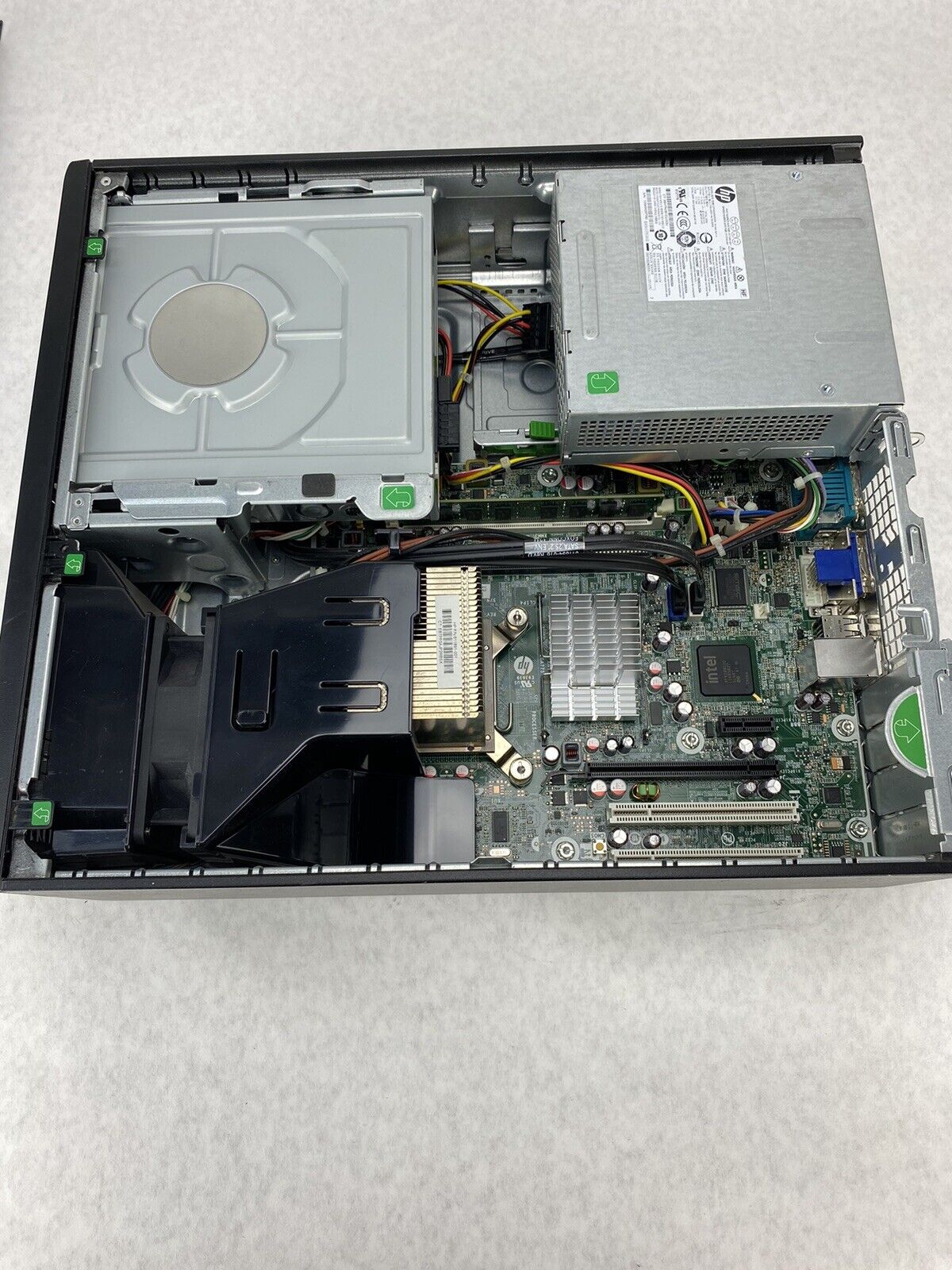 HP Compaq 4000 Pro Celeron E3400 2.6GHz + 4GB RAM (NO HDD NO OS)