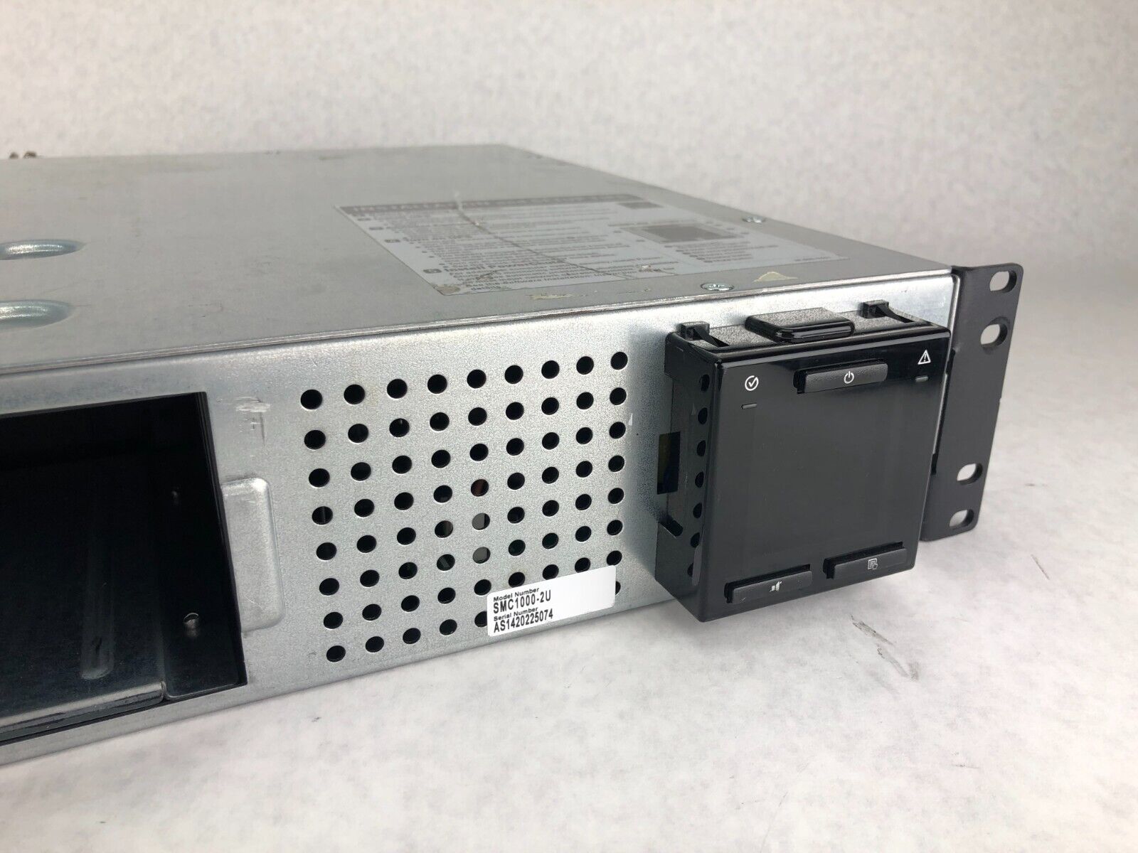 APC SMC1000-2U Smart-UPS C 1000VA Uninterruptible Power Backup - No Batteries