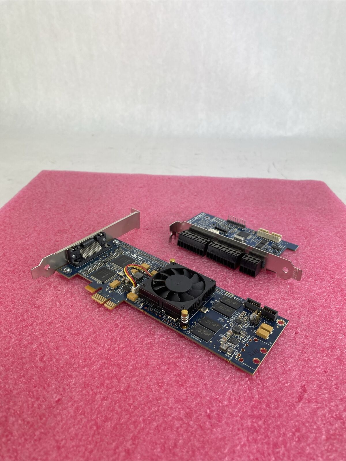 Exacq EXG100-00156 RB6 w/ExacQ 940-00120 EXG100-00137 Adapter Card