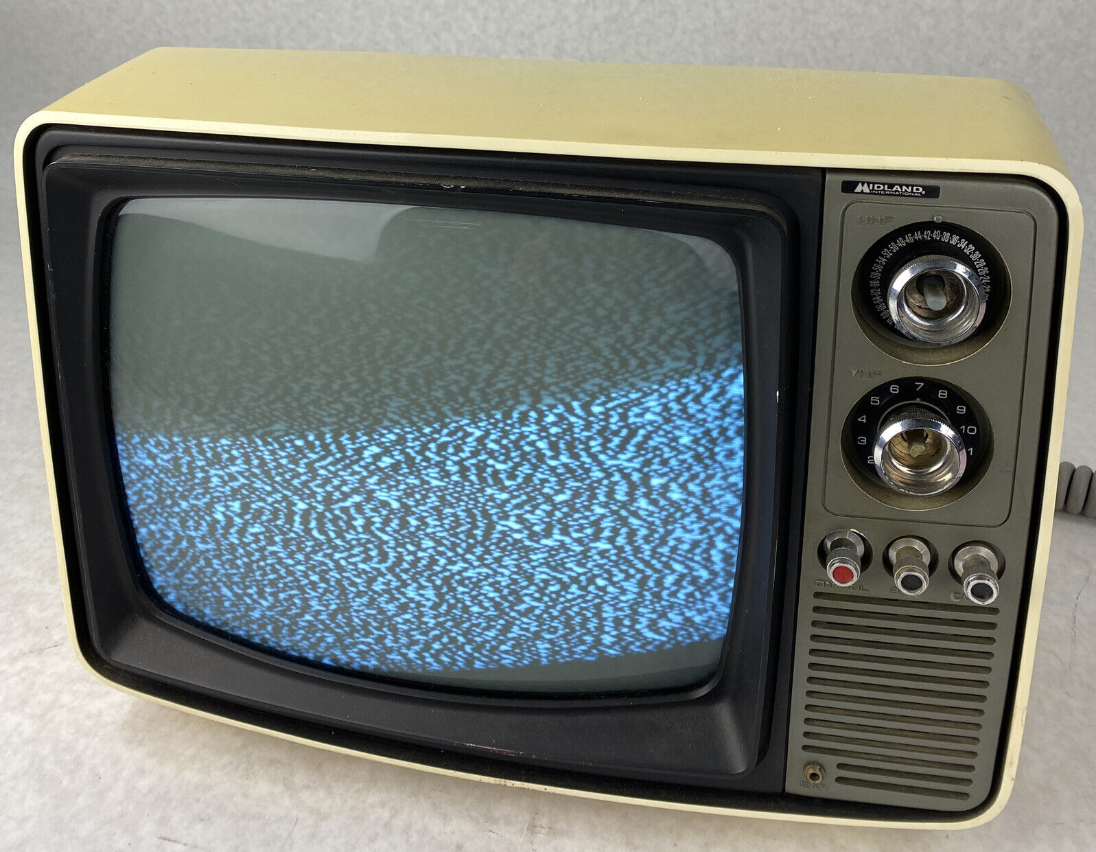 Midland CRT 12" Tabletop TV Television Retro Vintage 1977 MISSING KNOBS